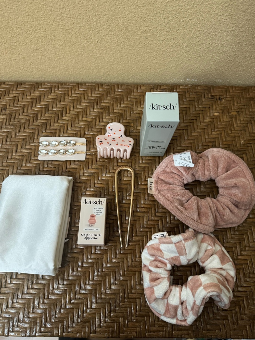 Kitsch Blush Pink Velvet & Check Scrunchie Set with Hair Clips